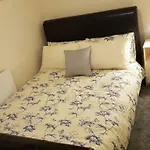 Appart, Flat C