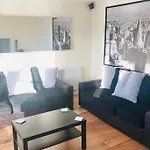 Canal Waterfront Townhouse