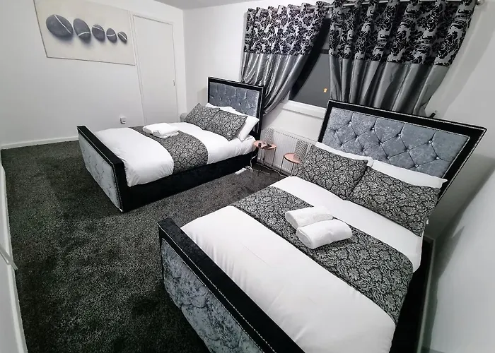 *10Or* Setup For Your Most Relaxed & Amazing Stay + Free Parking + Free Fast Wifi *