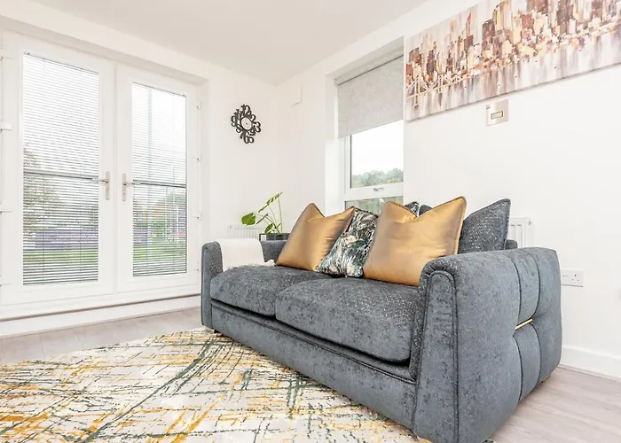 Pass The Keys Horsforth Haven - Brand New Townhouse With Balcony