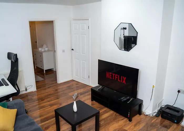 Stylish, Modern Apartment In Leeds