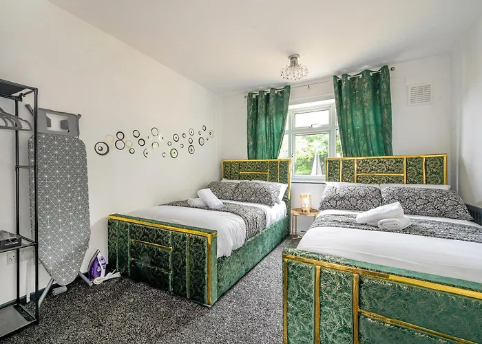 *Ra26S* For Your Most Relaxed & Cosy Stay + Free Parking + Free Fast Wifi *
