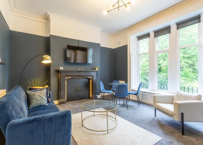 Beautiful Apartment In A Stone Built Victorian Residence