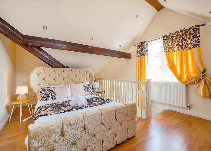 *G11H* For A Cosy Luxurious Lovely Stay + Free Parking + Free Fast Wifi Perfect For Work Or Pleasure*
