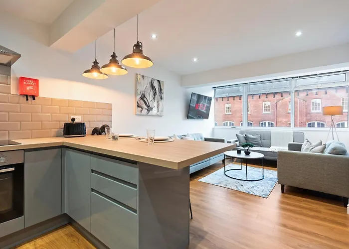Leeds Modern Central Flat - Sleeps 4 - Parking