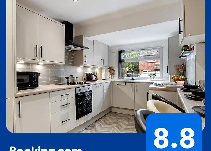 Luxury City Centre Home With Free Parking