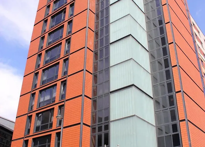 Leonardo Hotel Leeds - Formerly Jurys Inn Leeds