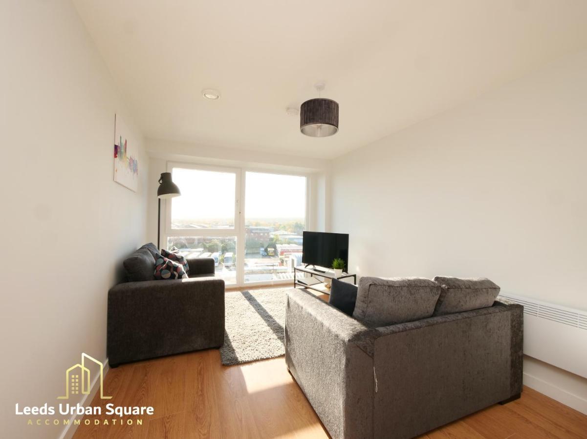 Leeds Urban - Victoria Riverside Apartment