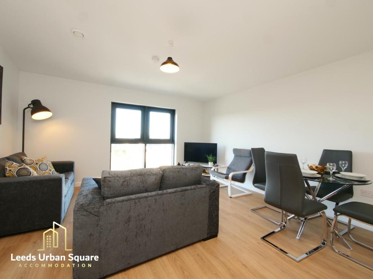Leeds Urban - Victoria Riverside Apartment *
