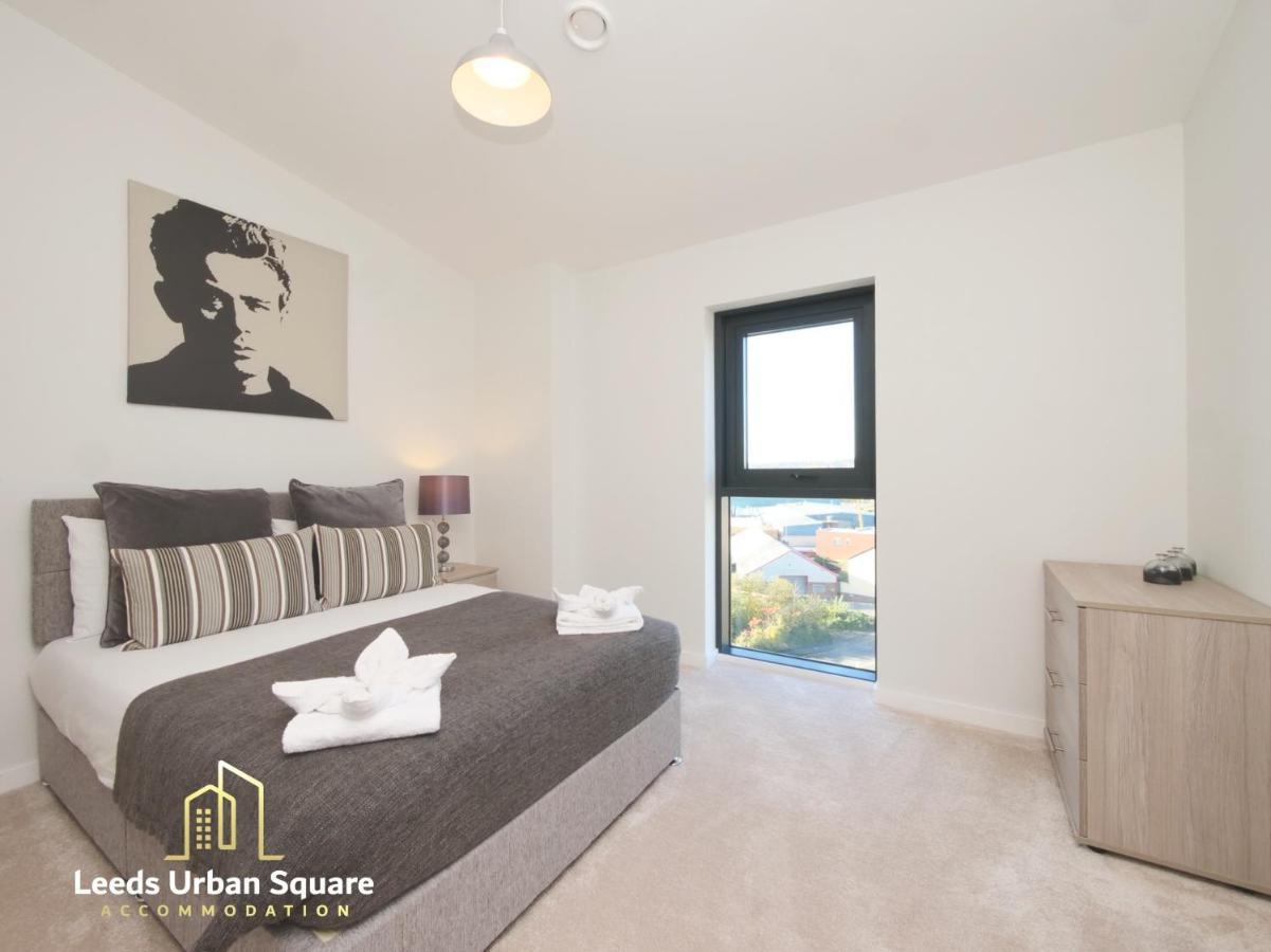 Leeds Urban - Victoria Riverside Apartment