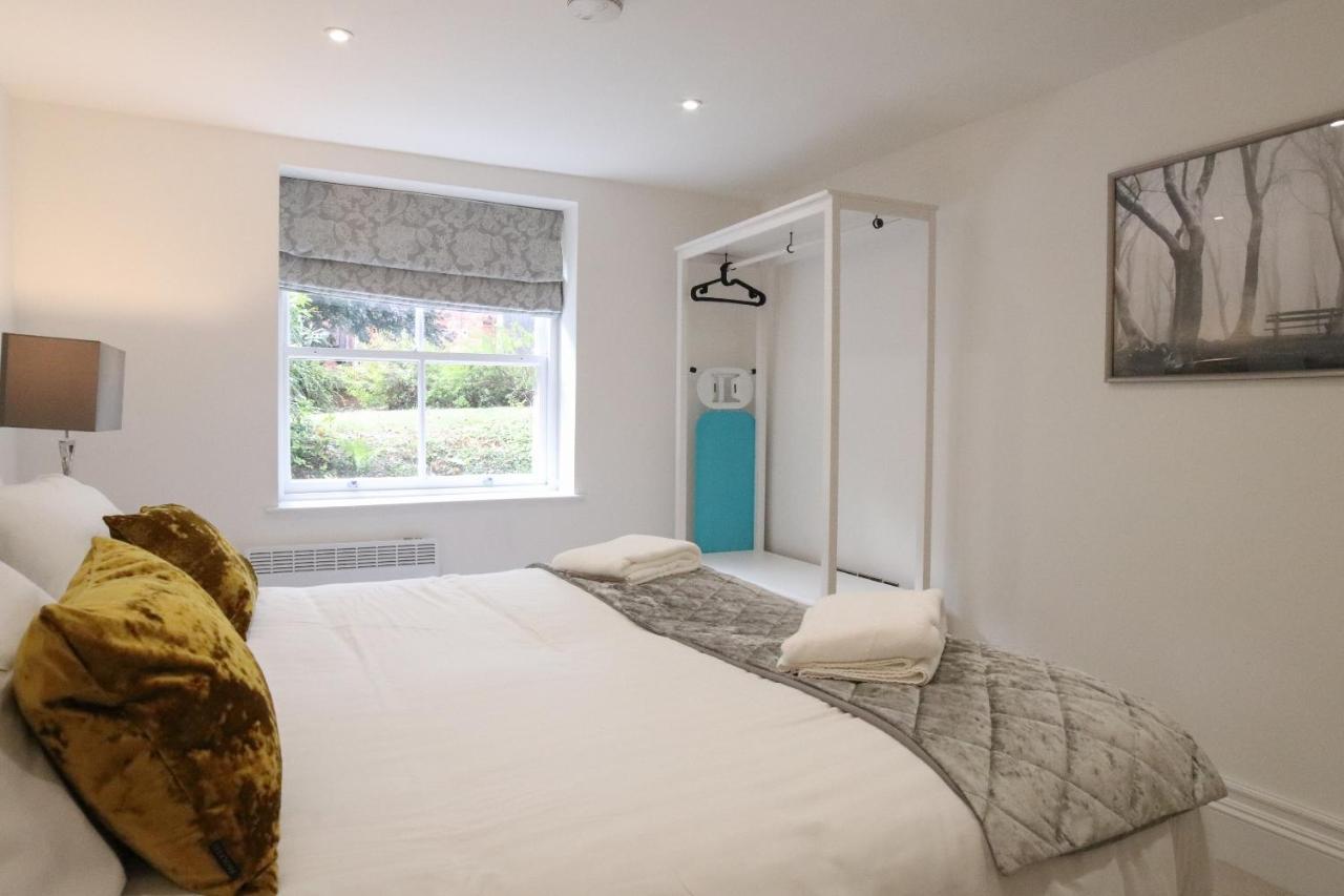 Hanover House Aparthotel