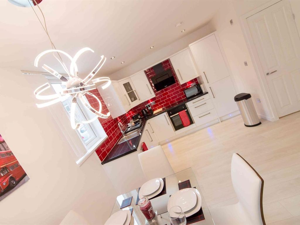 Live In Nazarene Apartment Leeds (West Yorkshire)