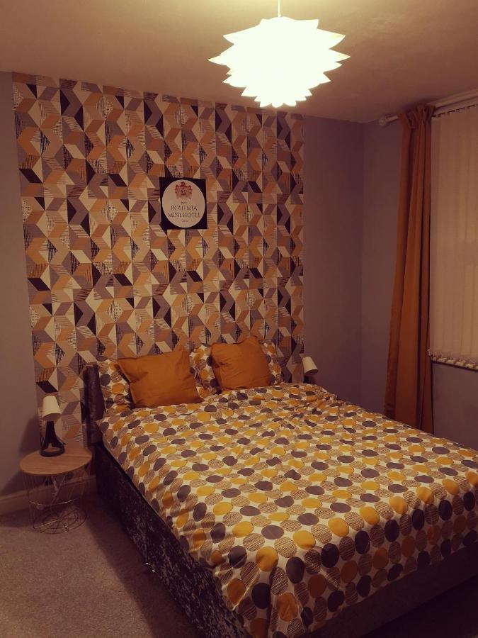 Mini Leeds 3*