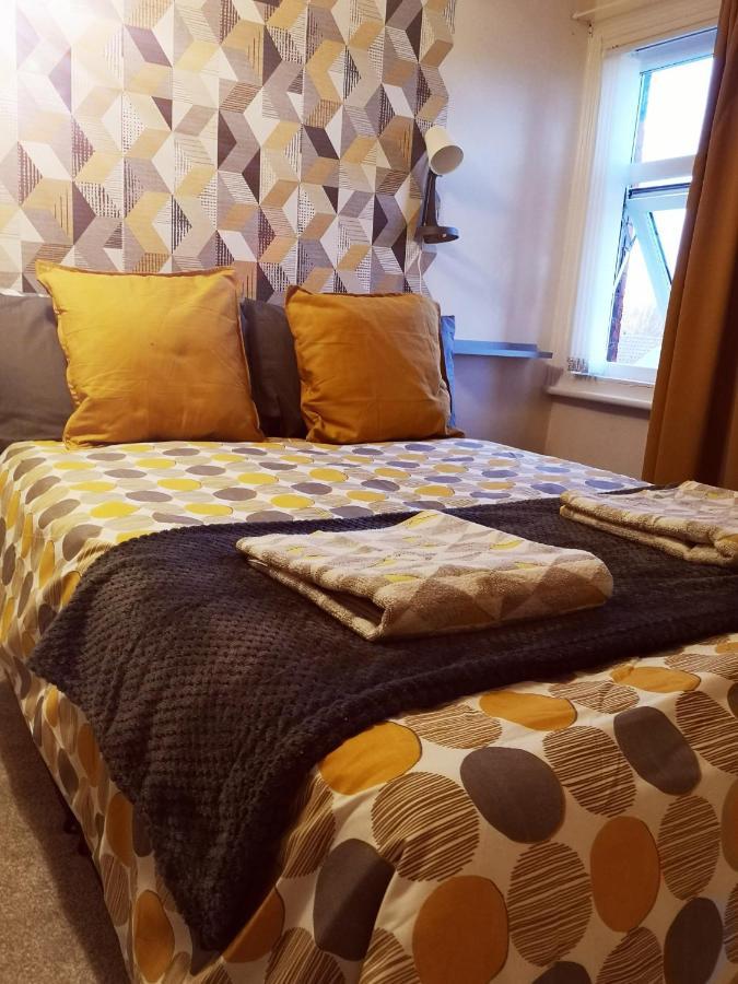 Mini Leeds Guest house 3*