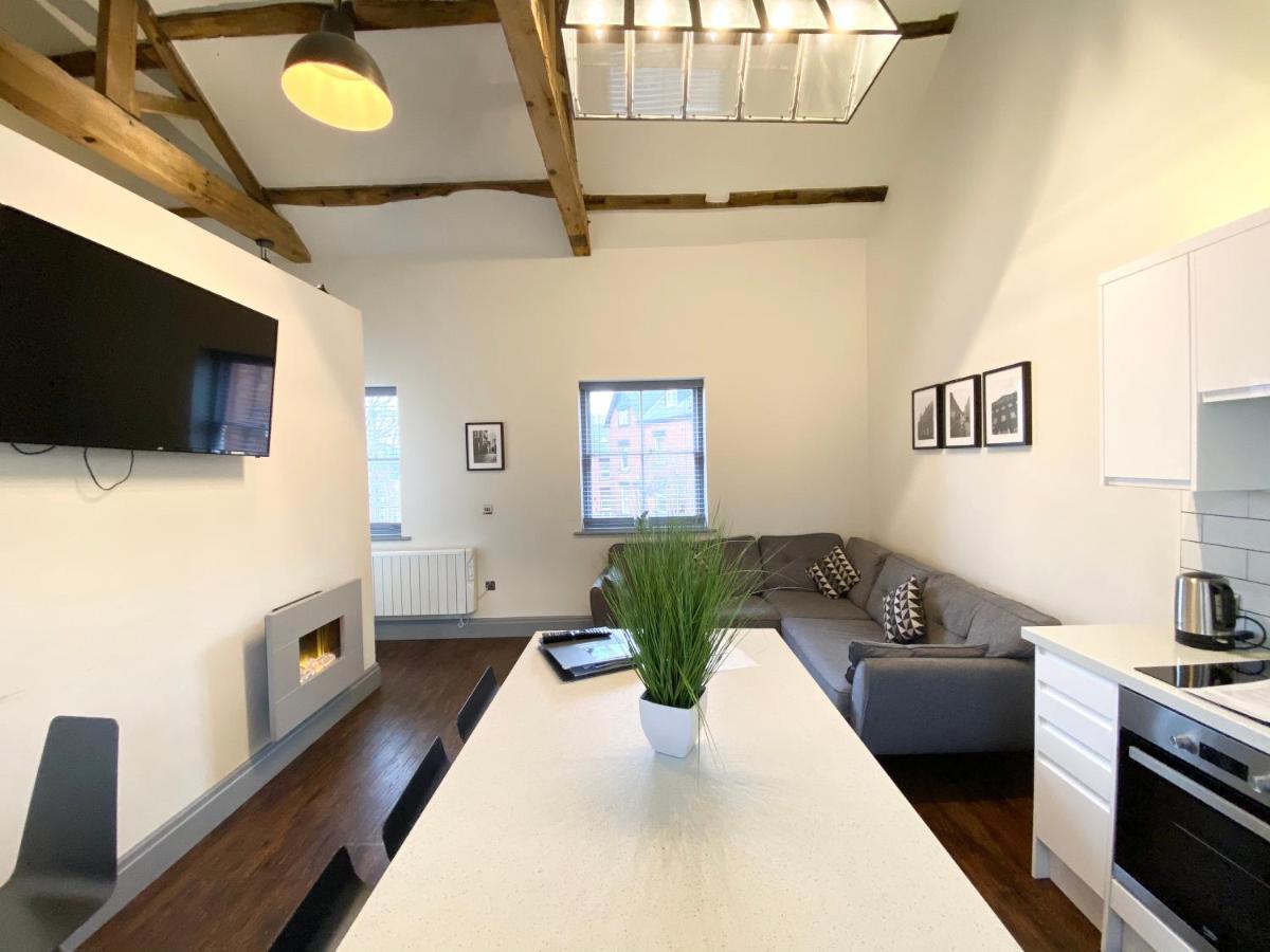 Loft At The Coach House Apartment