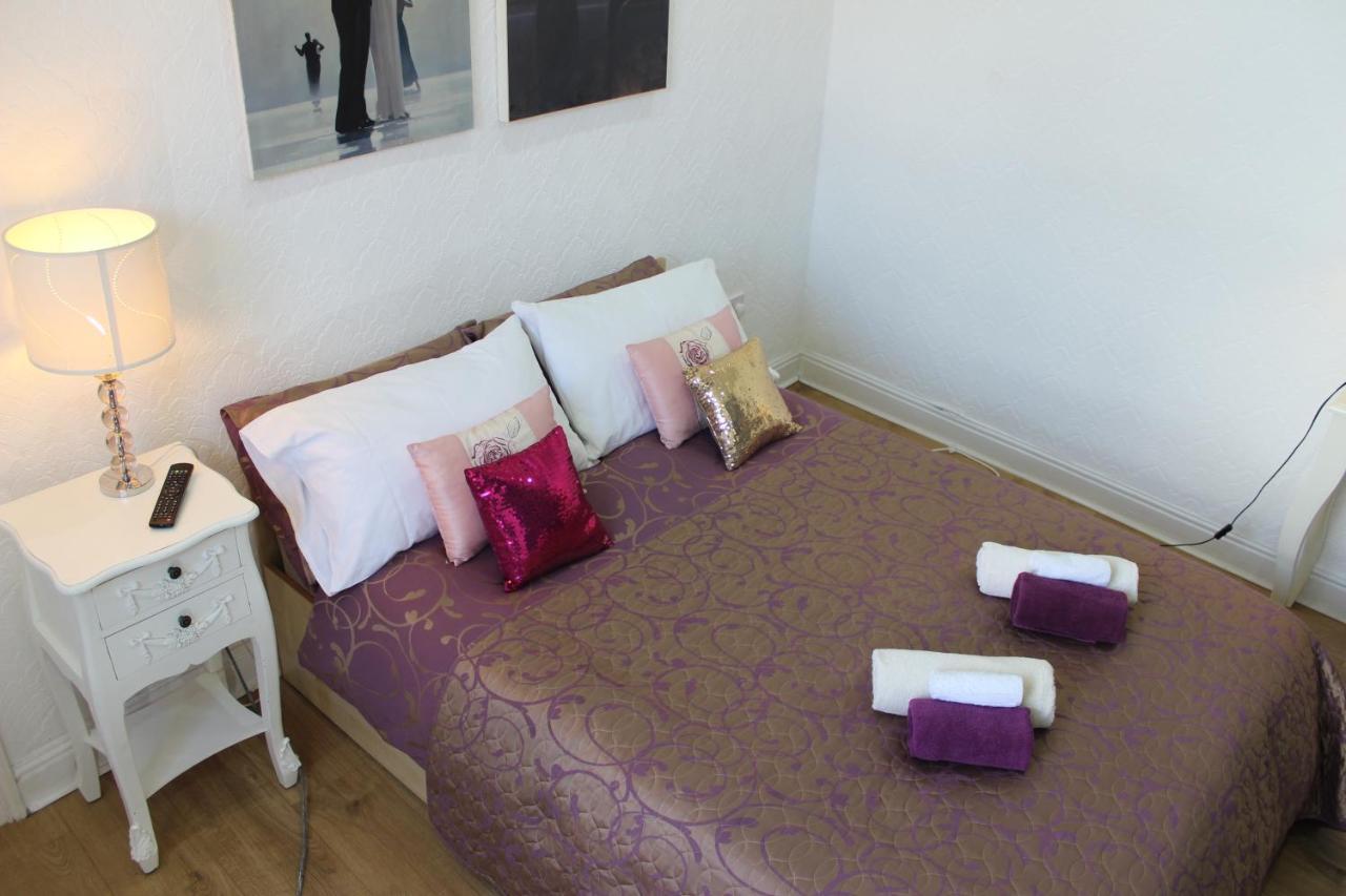 Guest house Advo Aparts Guest Leeds 2*