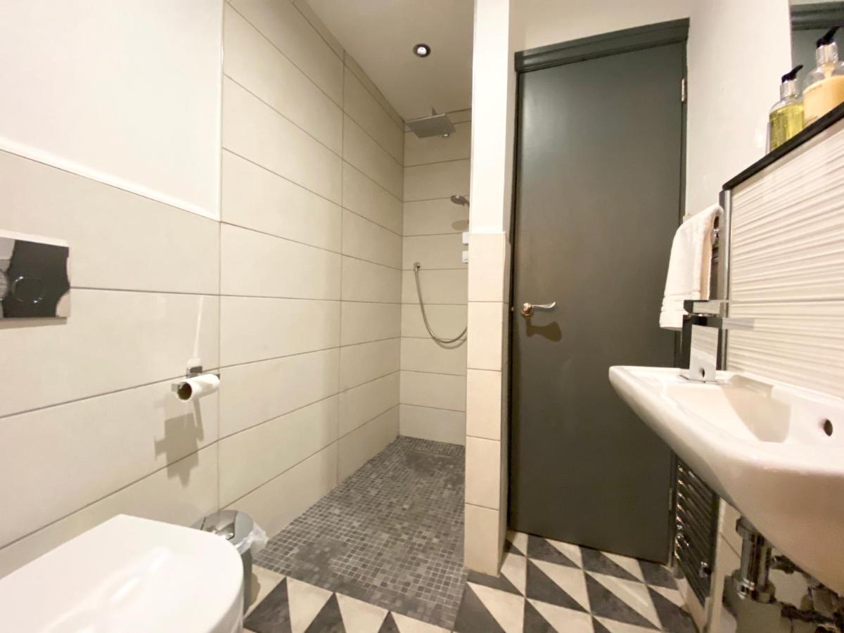 Apartment At The Coach House