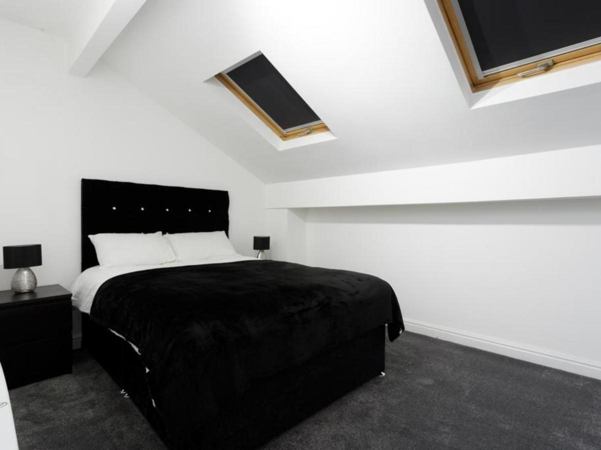 Apartment Live In Grange Leeds (West Yorkshire)