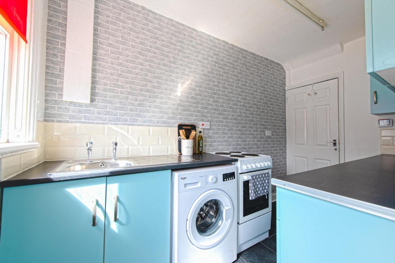 York House - Short Leeds Apartment *
