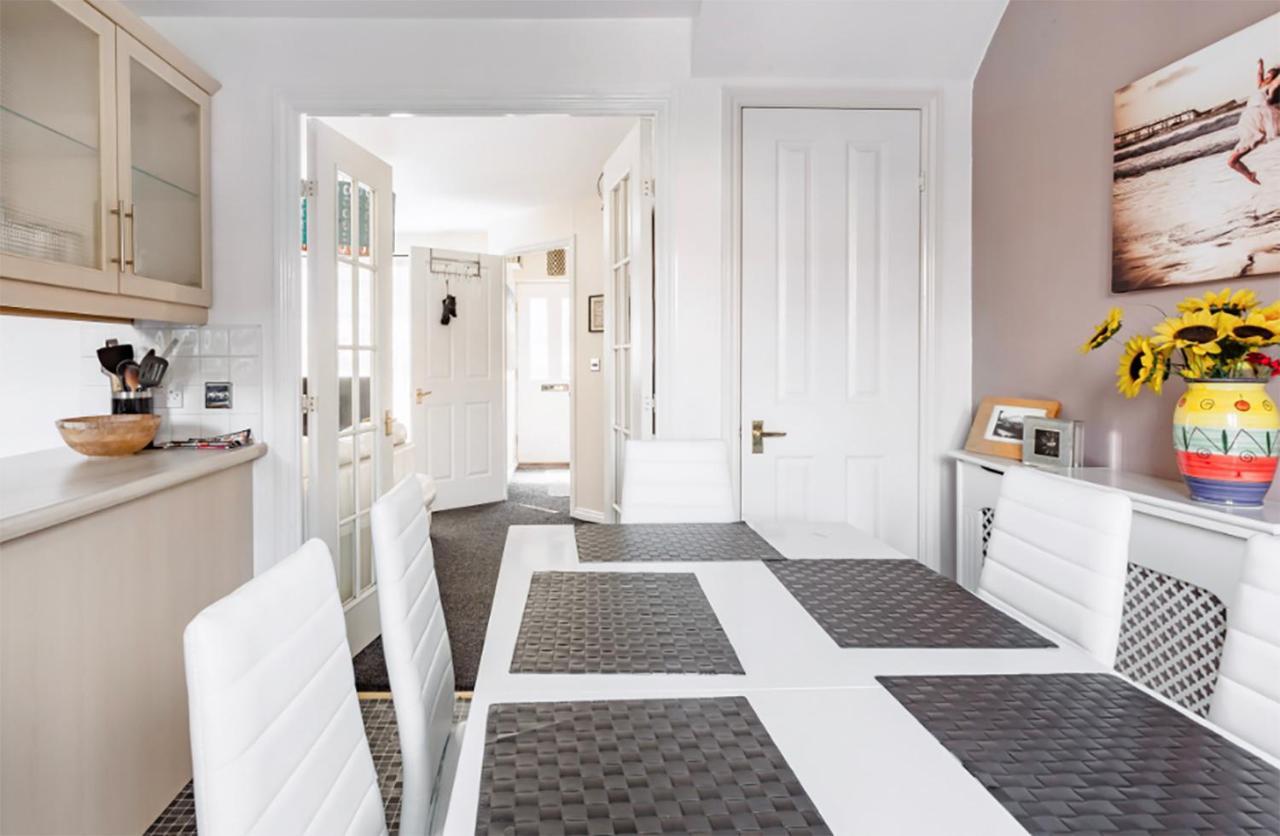 Inspiring Near The Centre Of Leeds Holiday home