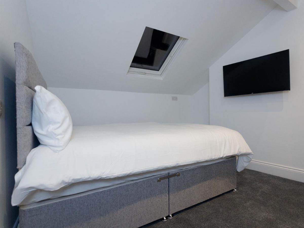 Hillcrest Apartment Leeds (West Yorkshire)