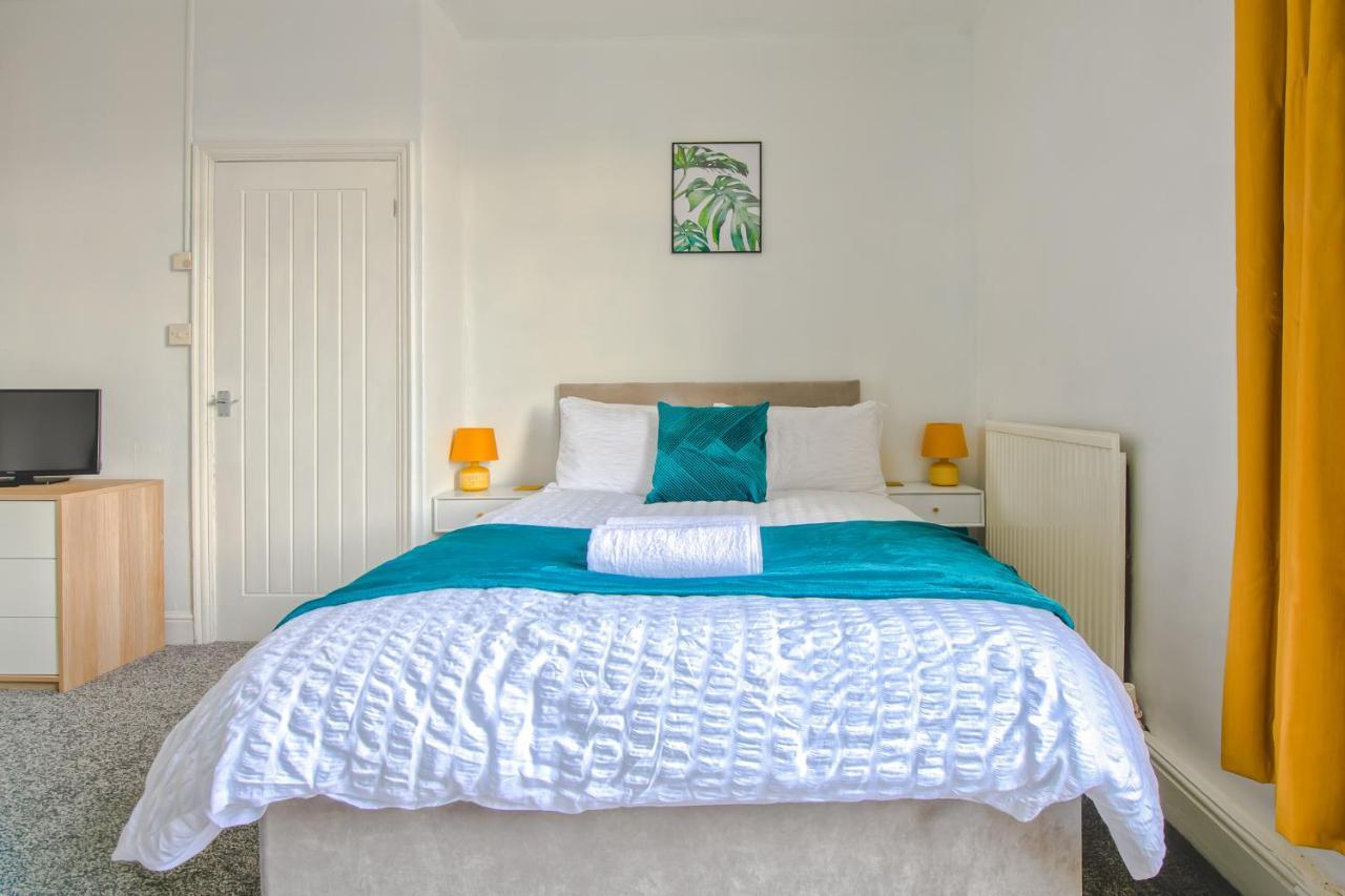 Skelton House - Short Leeds *