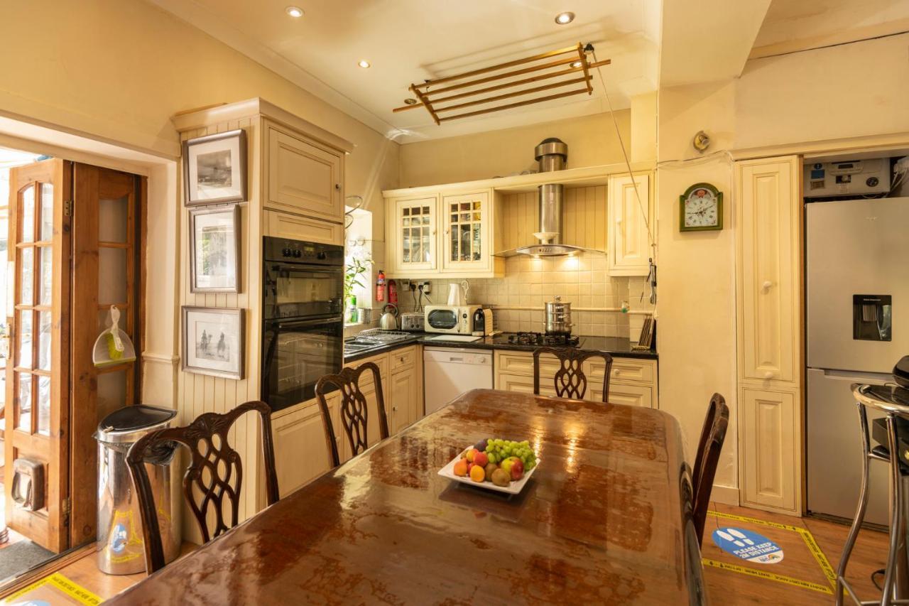 The Old Coach House Homestay *