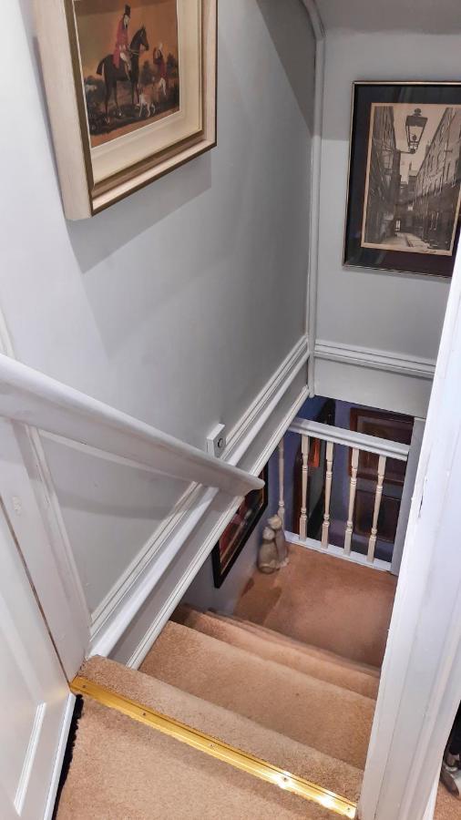 The Old Coach House Homestay Leeds (West Yorkshire)
