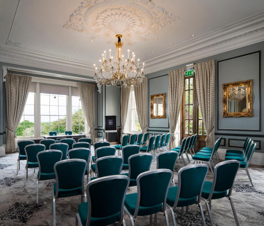 Oulton Hall Hotel, & Golf Hotel Leeds (West Yorkshire)