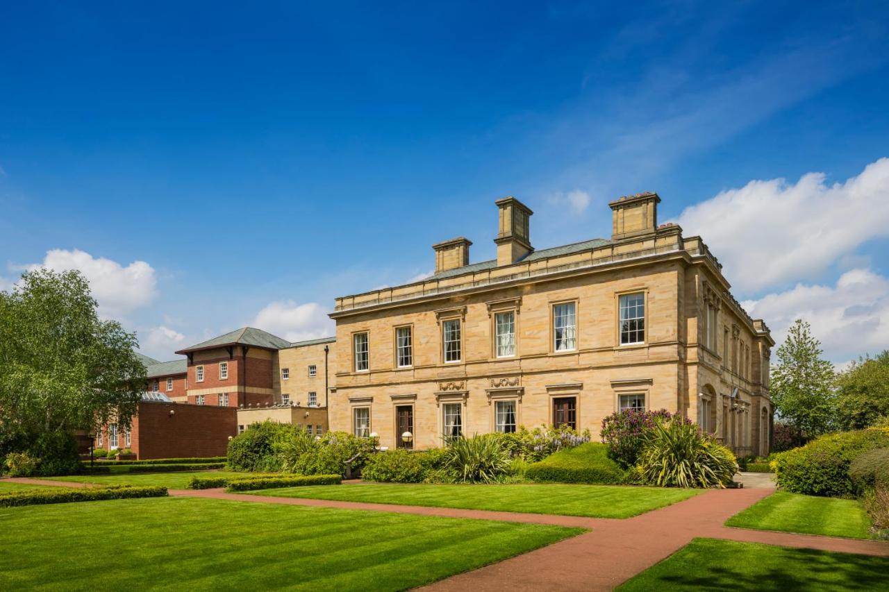 Oulton Hall Hotel, & Golf 4*