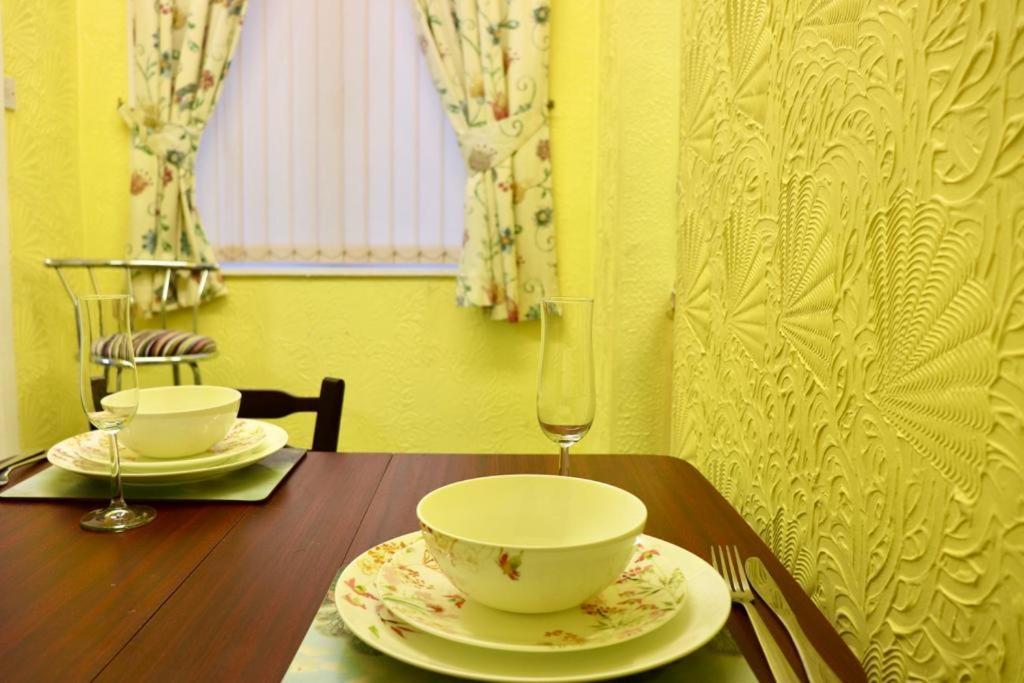 Holiday home Exquisite Folk Victorian One-bed House: Leeds (West Yorkshire)