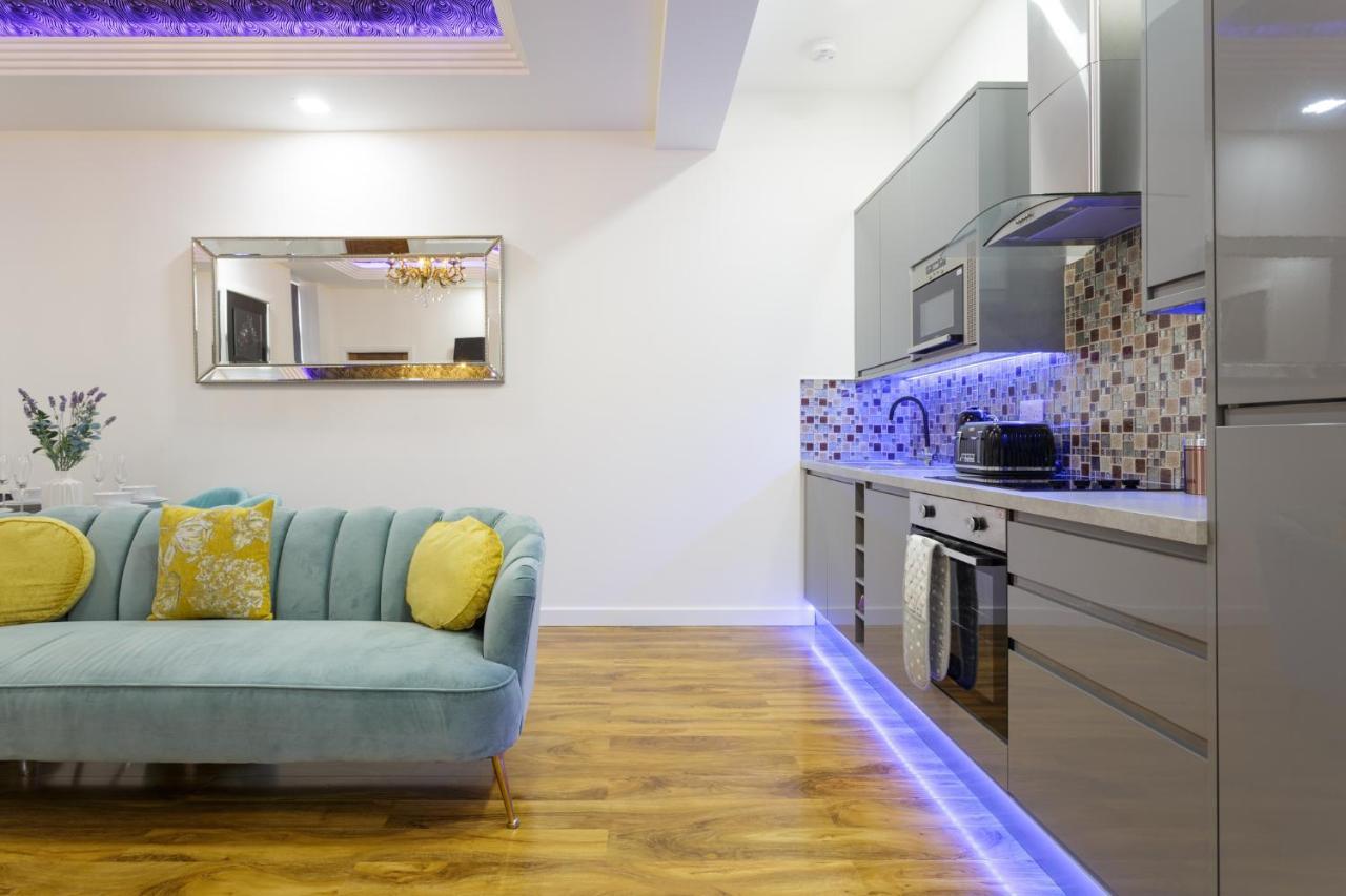 Ellerby Apartment *