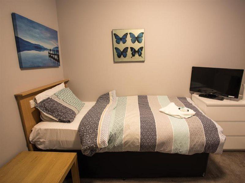 High Bank 2* Leeds (West Yorkshire)