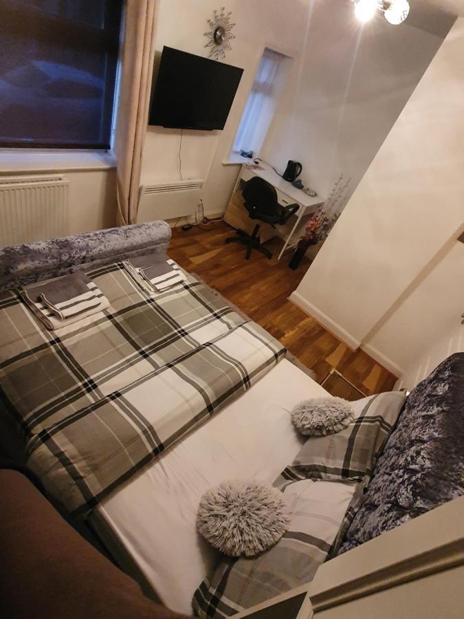 Homestay Petals 2 Leeds (West Yorkshire)