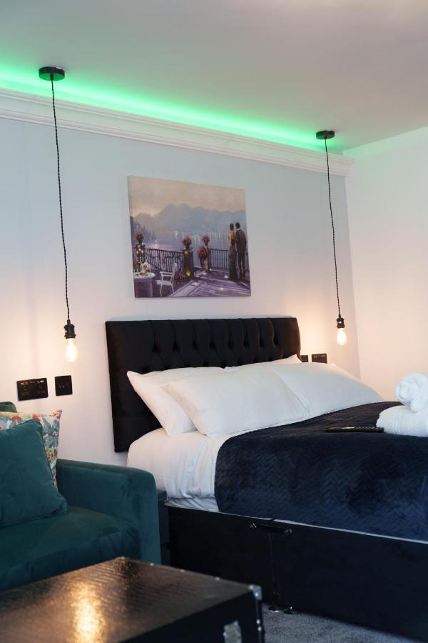 Willow Apartment *