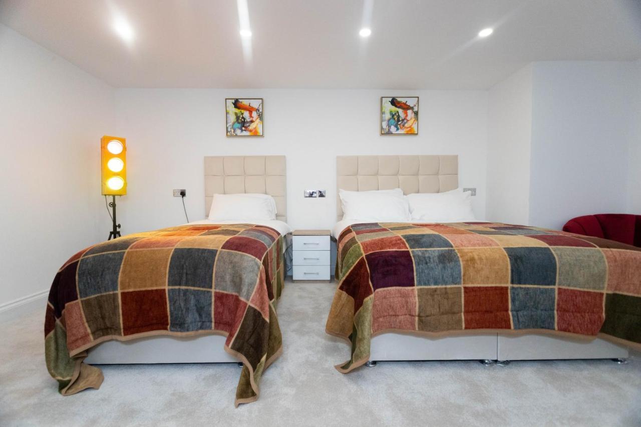 Westwood Apartment *