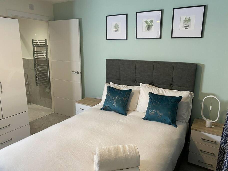 ☆ Igloo Cityhills Central Retreat + Free Parking ☆ *