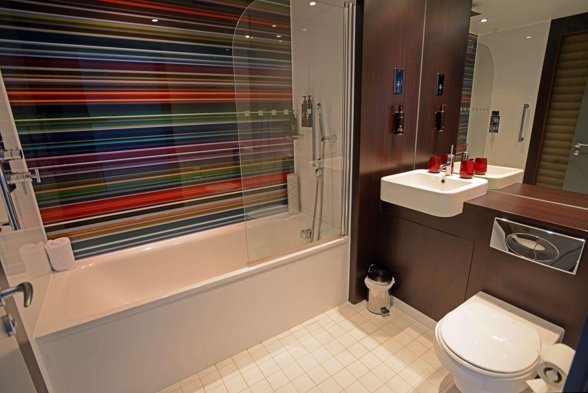 Hotel Village Leeds South