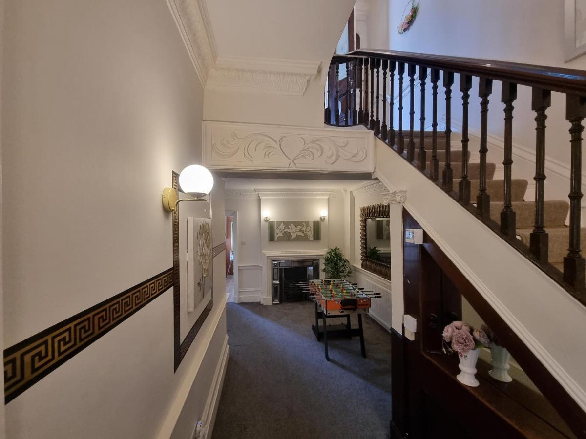 *o* O.manor Setup For Your Amazing Relaxed With Free Parking & Fast Free Wifi *o* Holiday home Leeds (West Yorkshire)