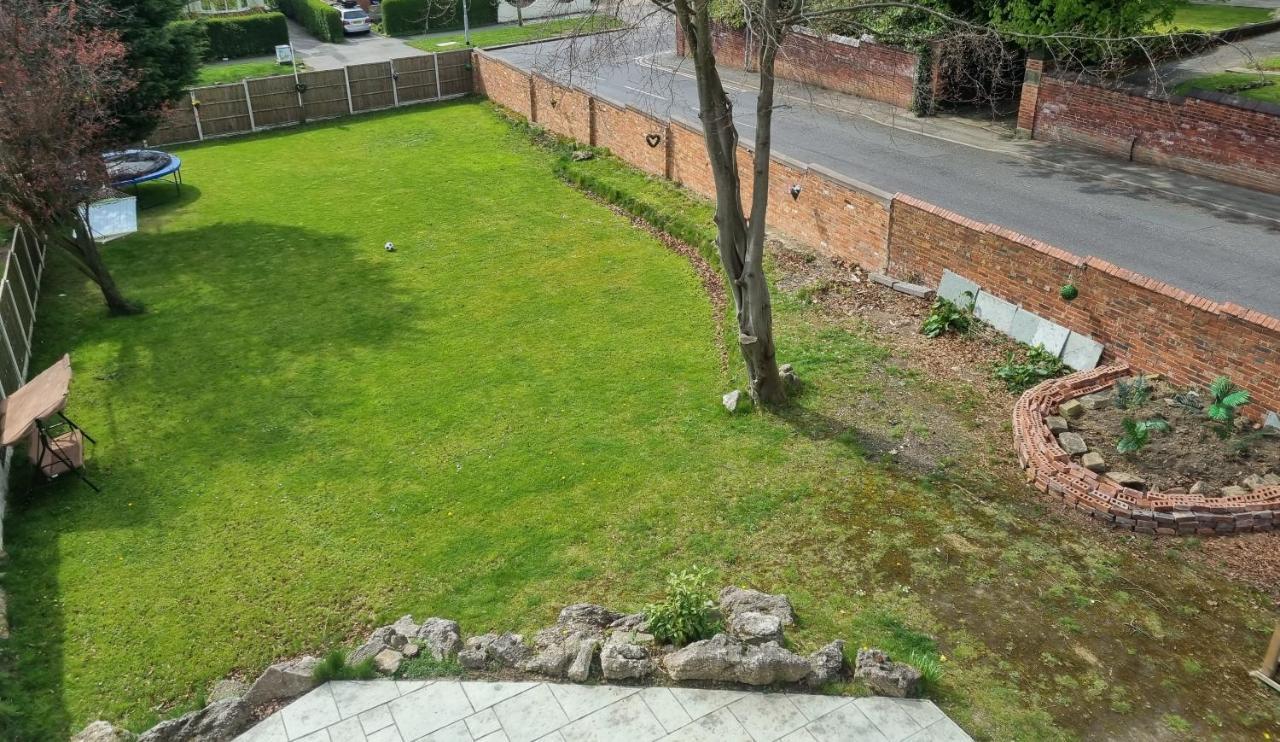 *o* O.manor Setup For Your Amazing Relaxed With Free Parking & Fast Free Wifi *o* Holiday home