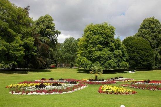 Holiday home *o* O.manor Setup For Your Amazing Relaxed With Free Parking & Fast Free Wifi *o*