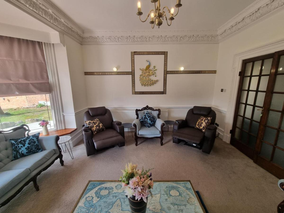 *o* O.manor Setup For Your Amazing Relaxed With Free Parking & Fast Free Wifi *o* Holiday home *