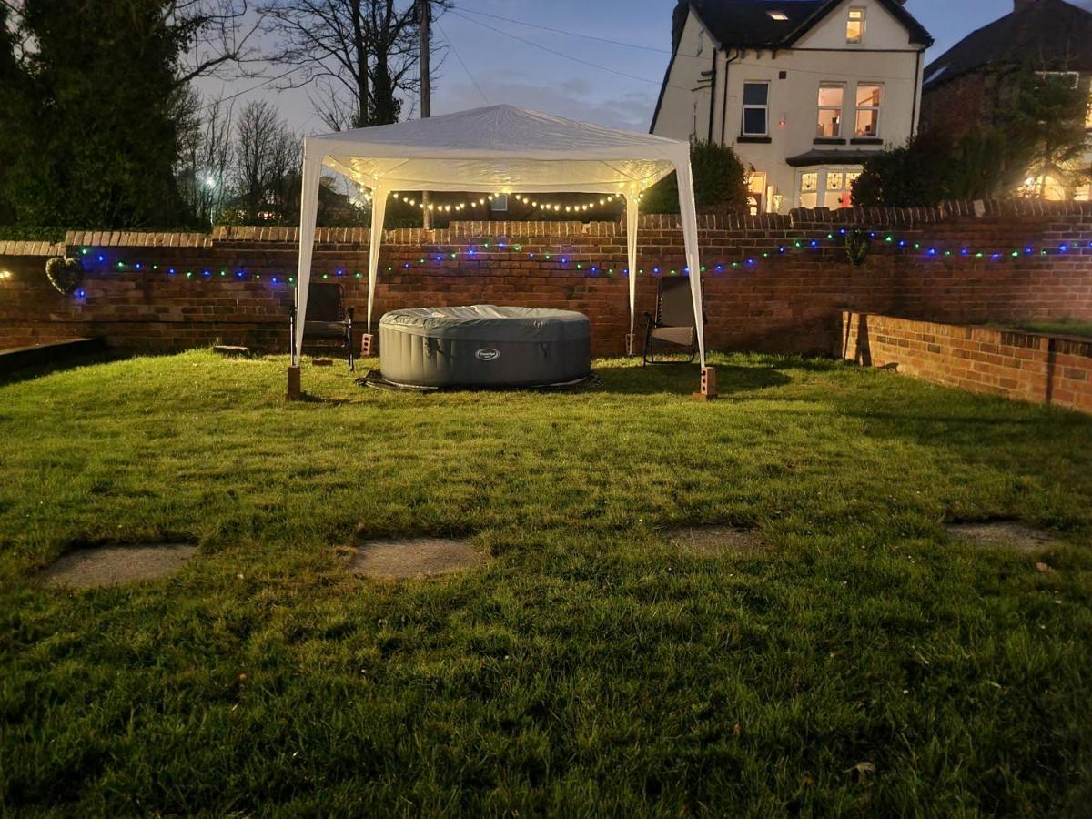 *o* O.manor Setup For Your Amazing Relaxed With Free Parking & Fast Free Wifi *o* Holiday home *