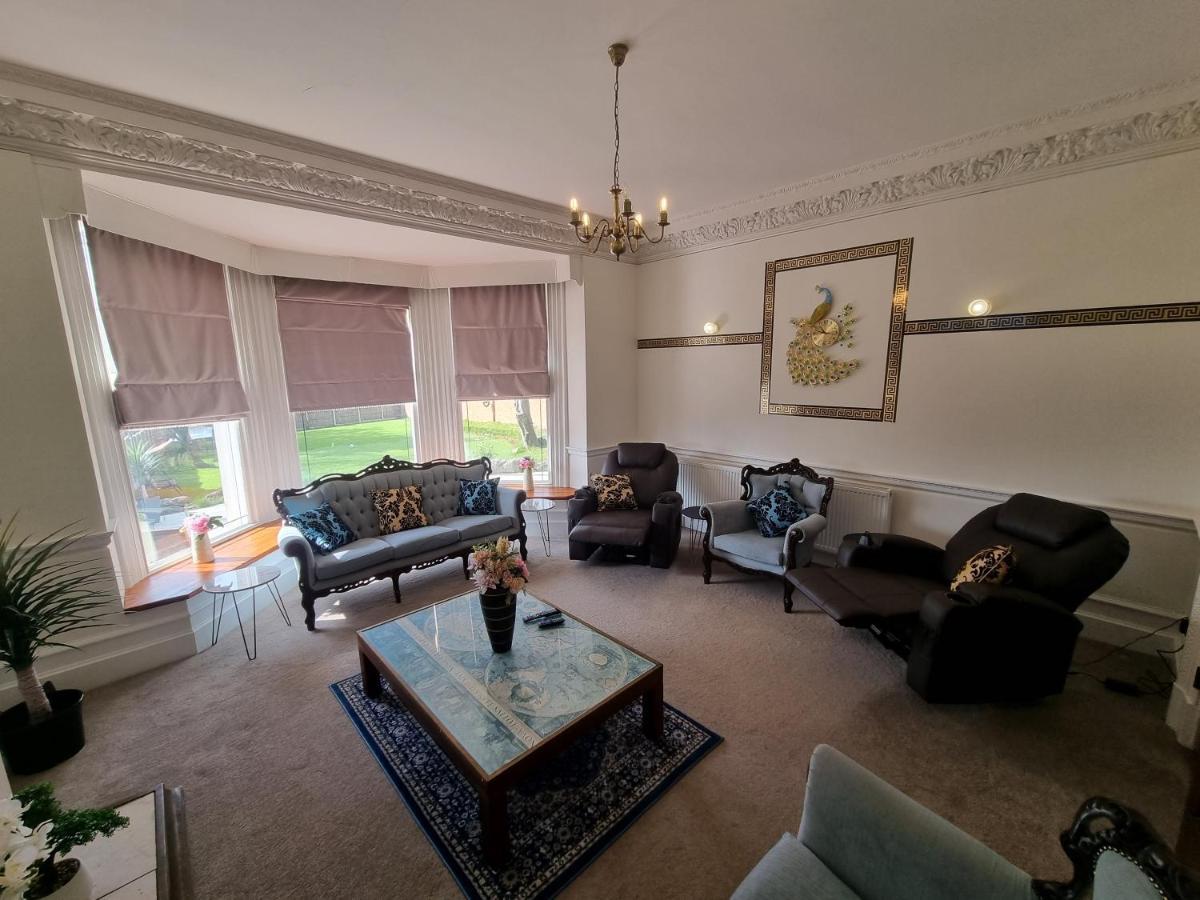 *o* O.manor Setup For Your Amazing Relaxed With Free Parking & Fast Free Wifi *o* Holiday home Leeds (West Yorkshire)