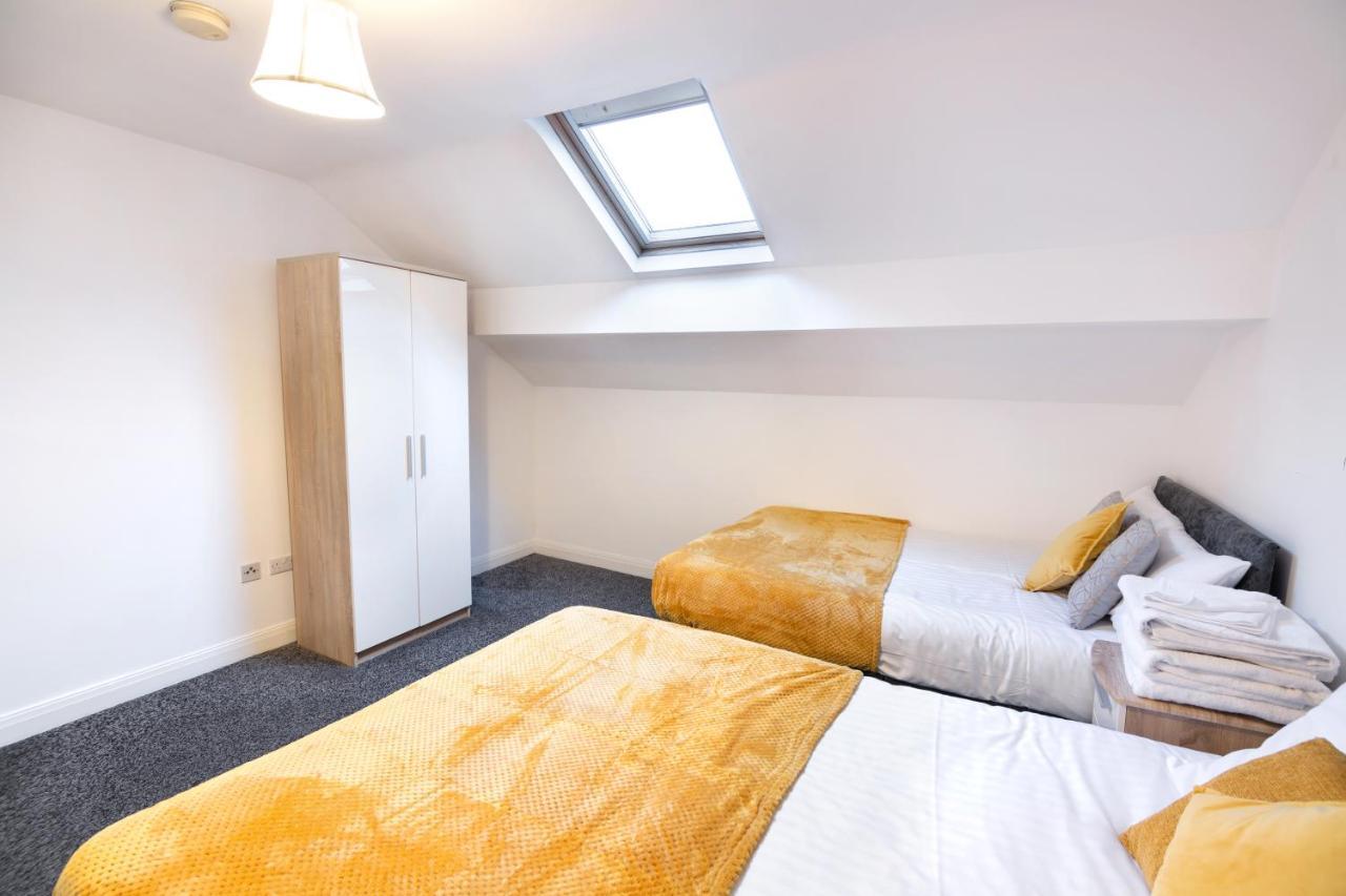Modern City Centre Flat With Free Parking *