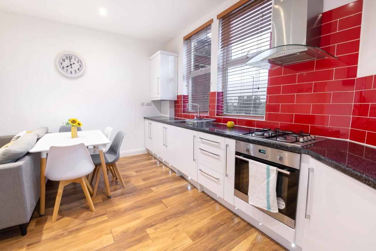Apartment Modern Close To City Centre With Parking Leeds (West Yorkshire)