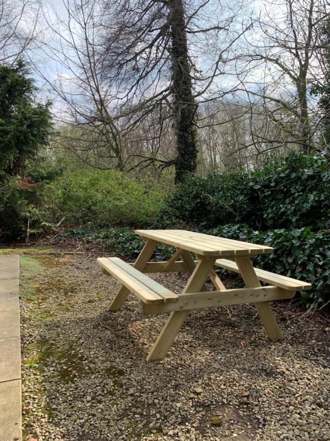 Apartment Headingley-weetwood Stunning Set In Beautiful Grounds Leeds (West Yorkshire)