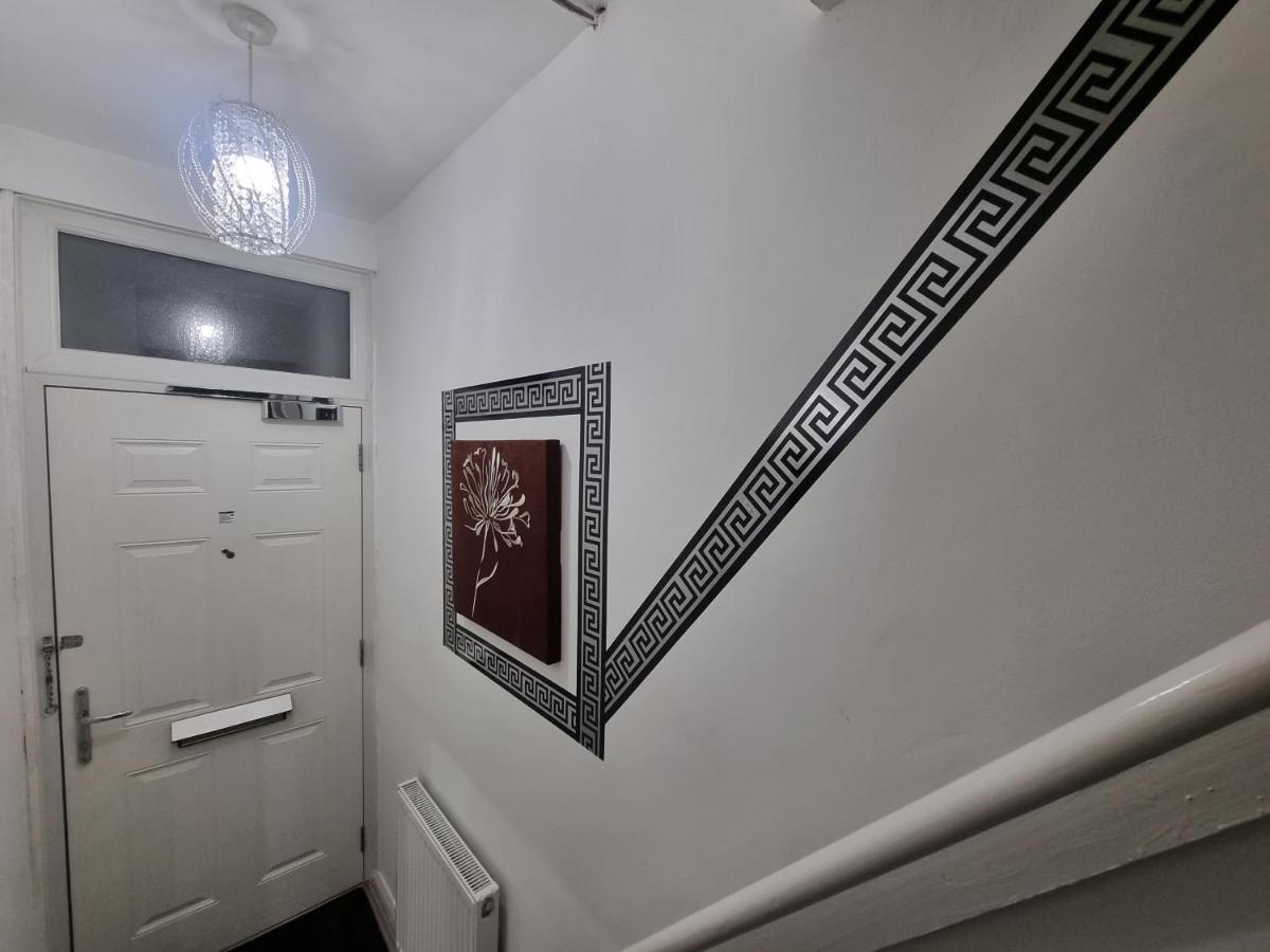 Holiday home *a!s* Setup For Your Amazing Relaxed + Free Parking + Free Fast Wifi *