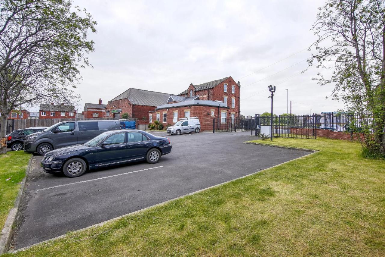 Modern City Centre Flat With Free Parking Apartment