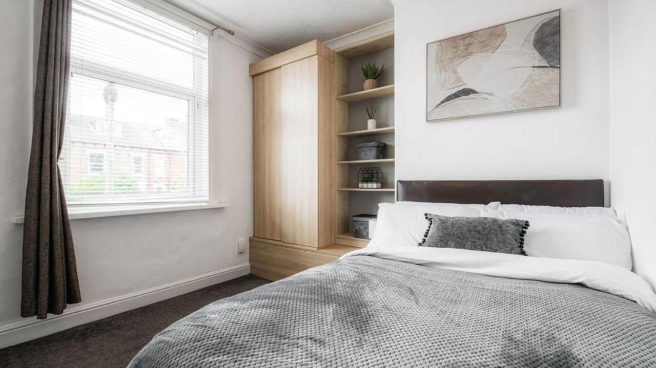 Apartment Beautiful 4bd Family Burley Leeds